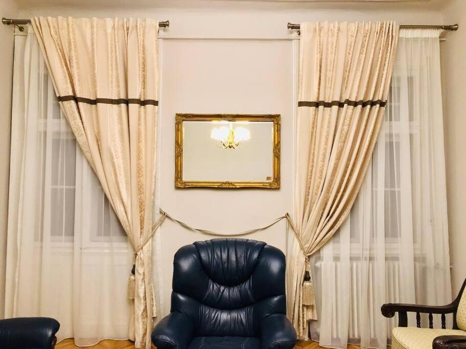 Ultra-Central And Elegant Ap In Opera Square Vic23 Тимишоара Екстериор снимка